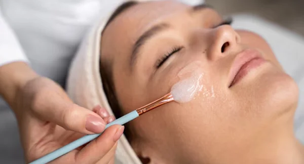 Chemical Peel Treat Wrinkles and Acne Scars
